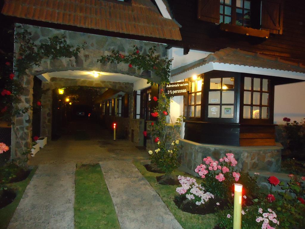 Apart Rose Garden San Martín de los Andes Exterior photo